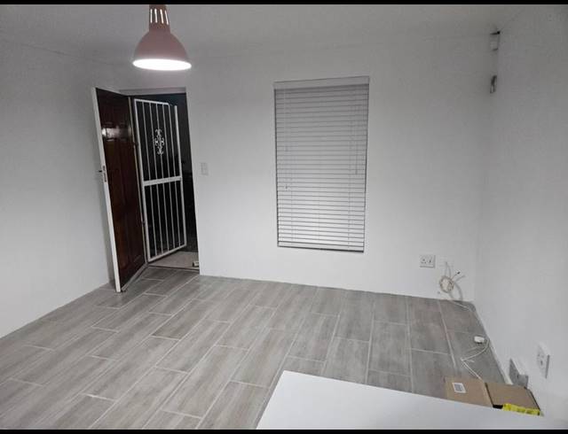 2 BEDROOM PROPERTY TO RENT IN RICHWOOD